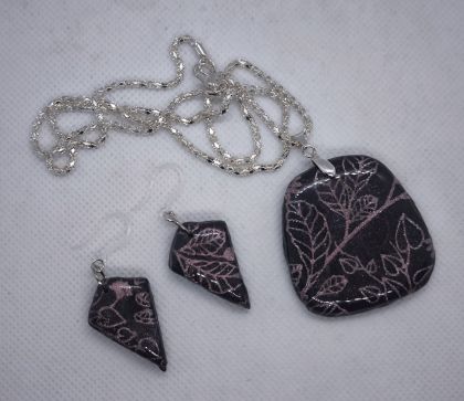 Midnight Rose Botanica Jewelry Set